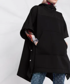 Moncler 'Maglia Poncho'