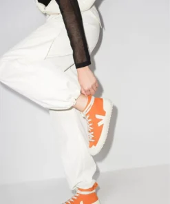 VEJA Orange ‘Nova 22’ Trainers Shoes