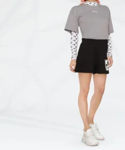 Moncler Black 'Palm Tree Detail Shorts' 10 Moncler Black 'Palm Tree Detail Shorts'