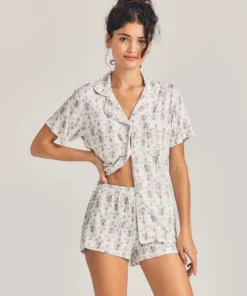 Stripe And Stare ‘Vanilla Kisses Bed Short Set’