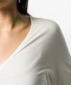 Vince Ivory 'Fine-Knit V-neck Top'