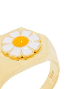 Wilhelmina Garcia ‘White Daisy Ring’