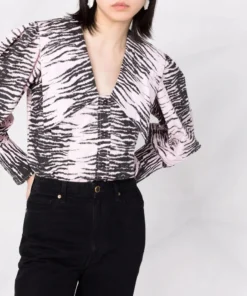 Ganni 'Zebra Stripe Shirt' 18 Ganni 'Zebra Stripe Shirt'